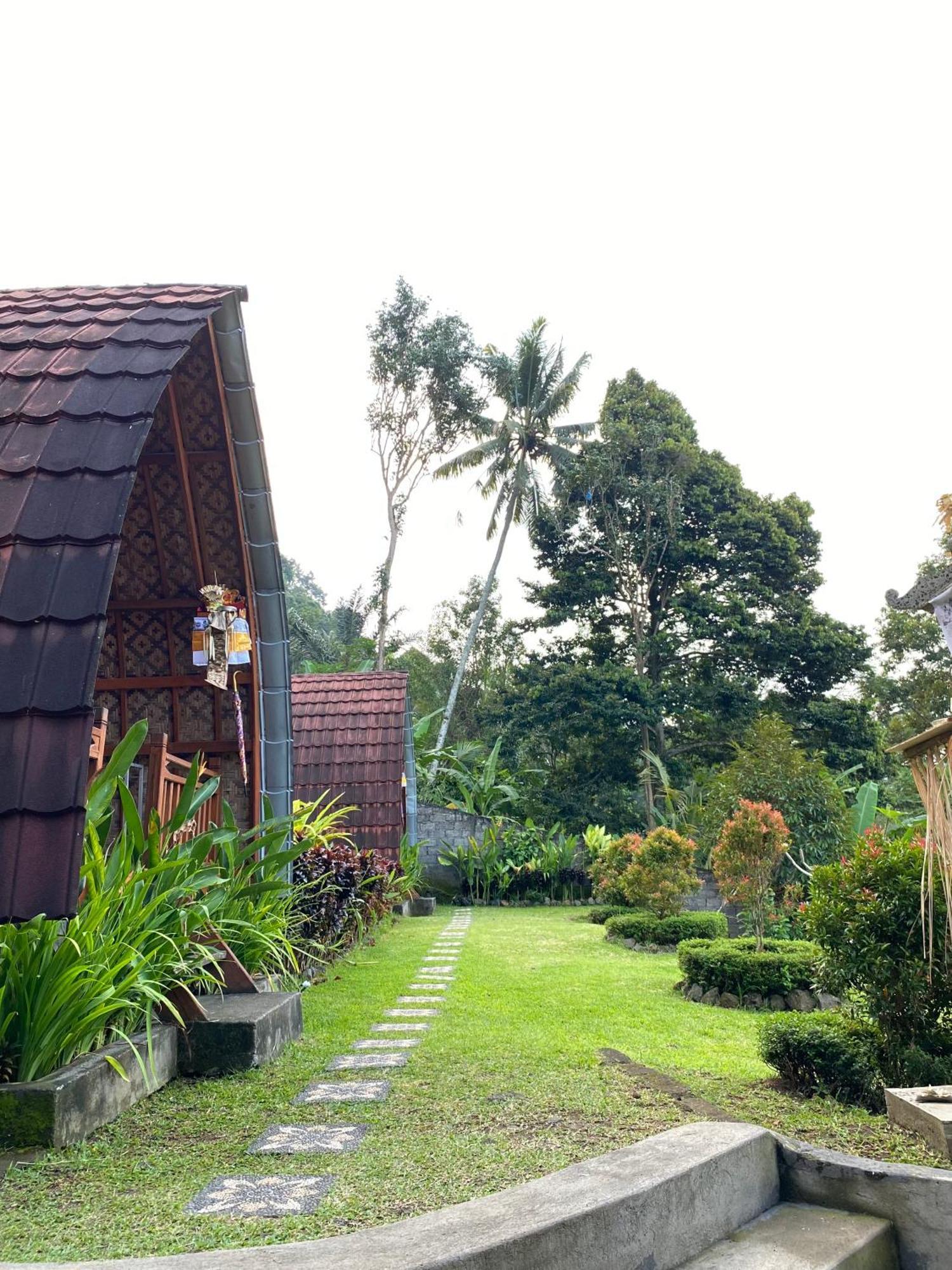 Lumbung Ayu Sari And Spa ซิเดอมัน ภายนอก รูปภาพ